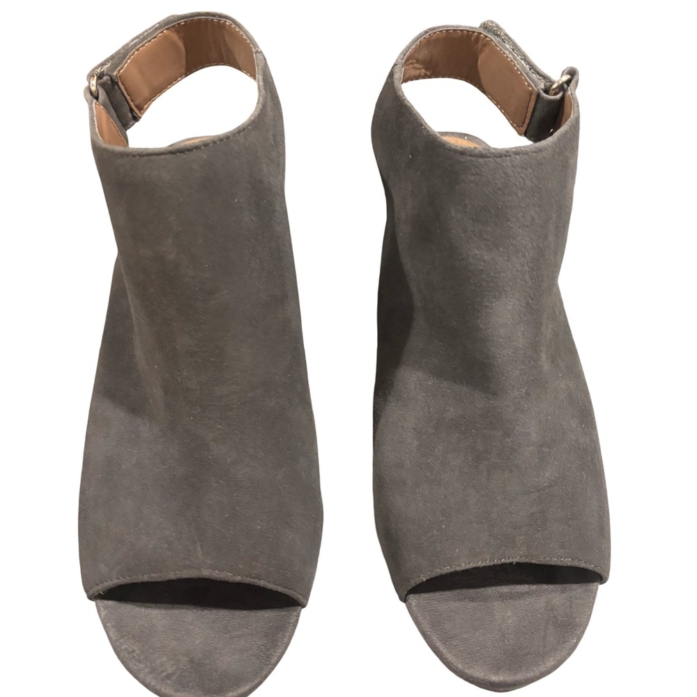 Kensie Gray Open-Toe Ankle Booties